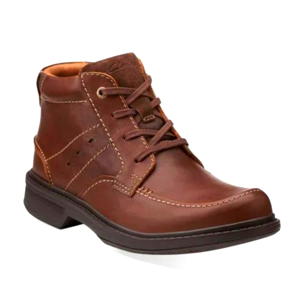NWOT Clarks Hommes Men's Quality‎ Brown Leather Boots.